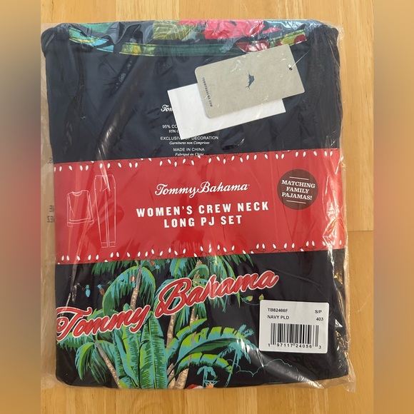 Tommy Bahama Other - Tommy Bahama Long Sleeve Pajama Set